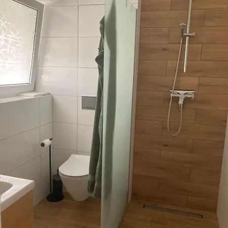 Apartament Niedaleko 2 Jezior 올슈틴